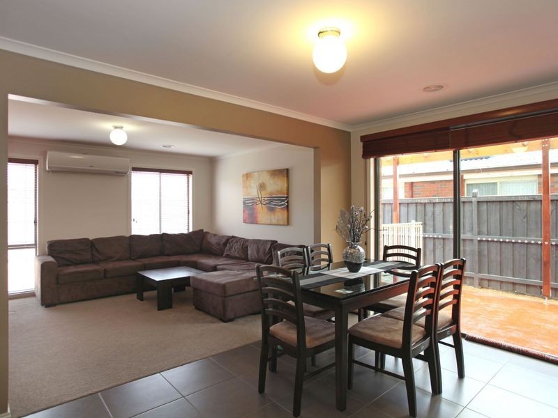 104 Ridgemont Drive, Berwick VIC 3806