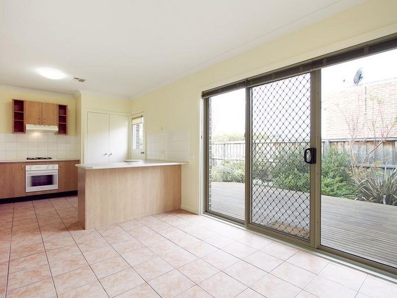 13/52-54 Shinners Avenue, Berwick VIC 3806