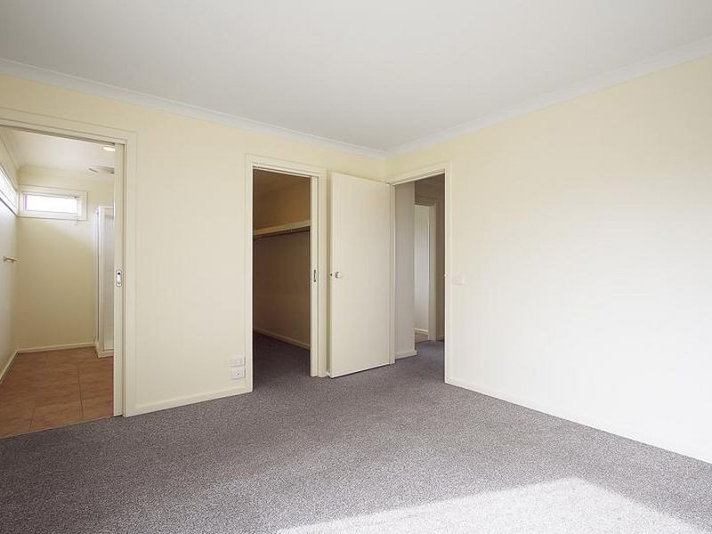 13/52-54 Shinners Avenue, Berwick VIC 3806