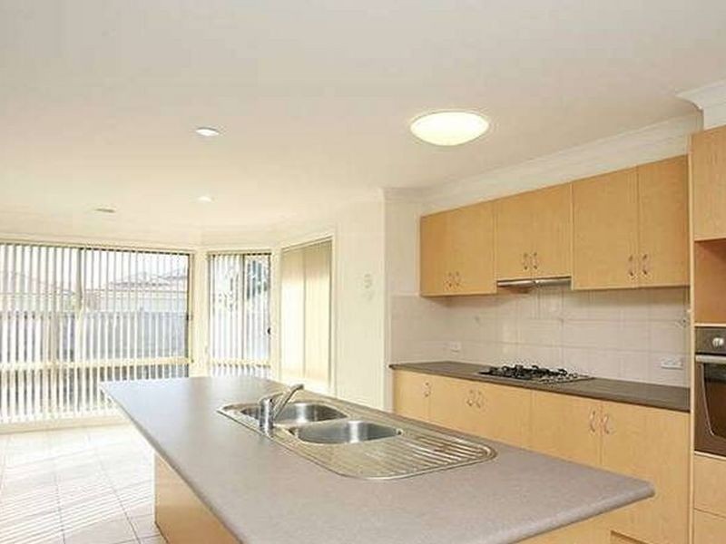 52 Marsh Grove, Berwick VIC 3806