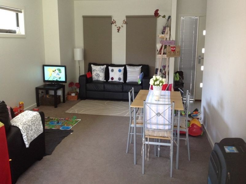 2/14 Kilvington Court, Berwick VIC 3806