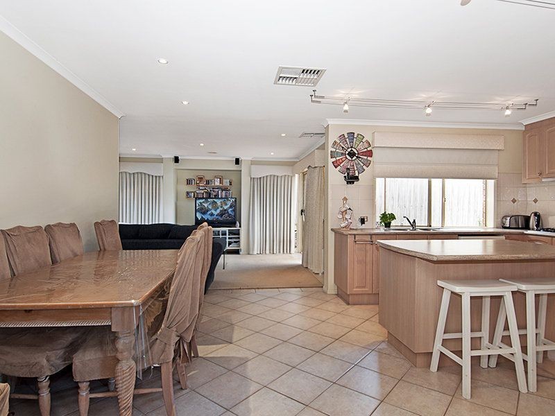 7 Hillrise Close, Narre Warren South VIC 3805