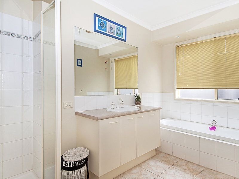 7 Hillrise Close, Narre Warren South VIC 3805