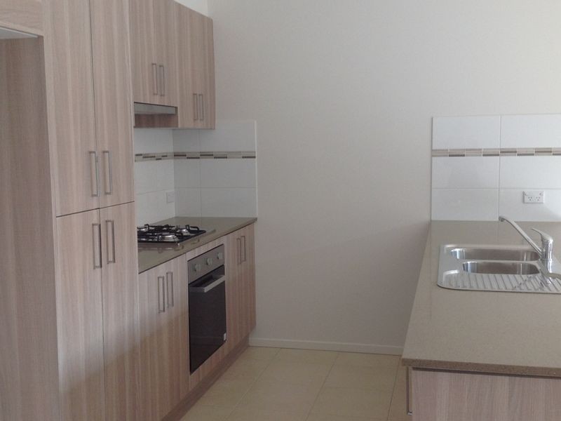 15 Cotswold Crescent, Officer VIC 3809