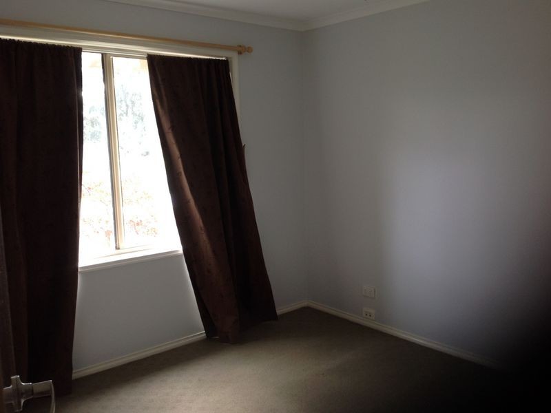 7 Willowbank Place, Cranbourne East VIC 3977