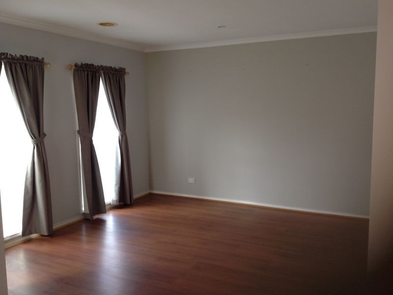 7 Willowbank Place, Cranbourne East VIC 3977