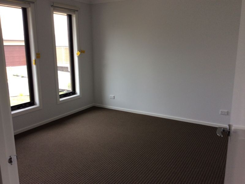 1/19 Cotswold Crescent, Officer VIC 3809