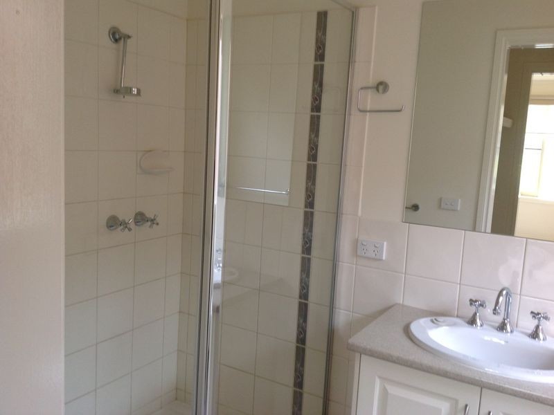 3 McCallum Drive, Cranbourne East VIC 3977