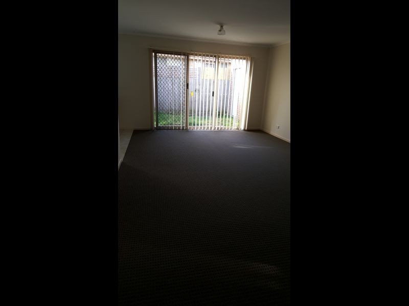 6/18 Huntingtower Crescent, Langwarrin VIC 3910