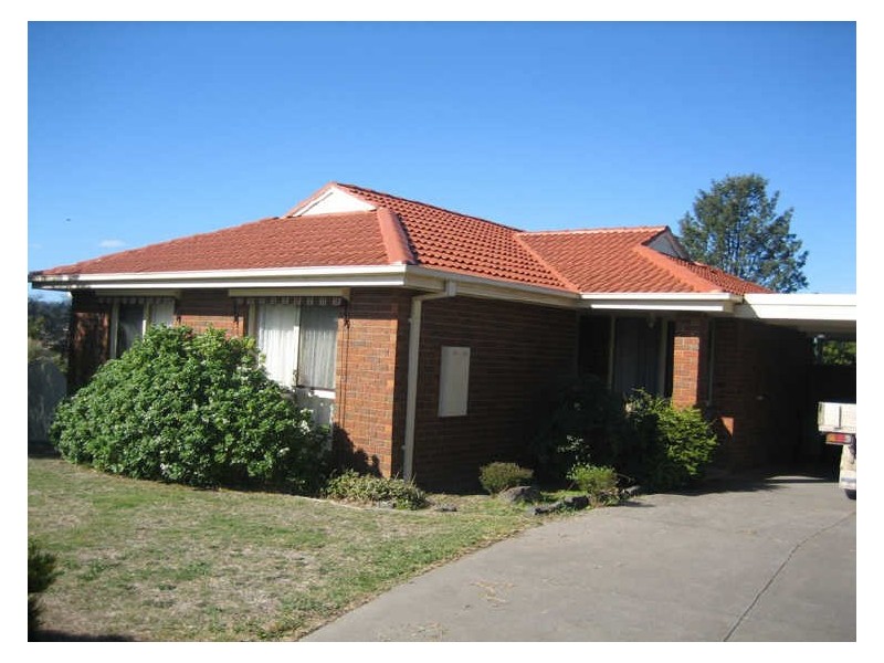 9 Mildura Crescent, Endeavour Hills VIC 3802