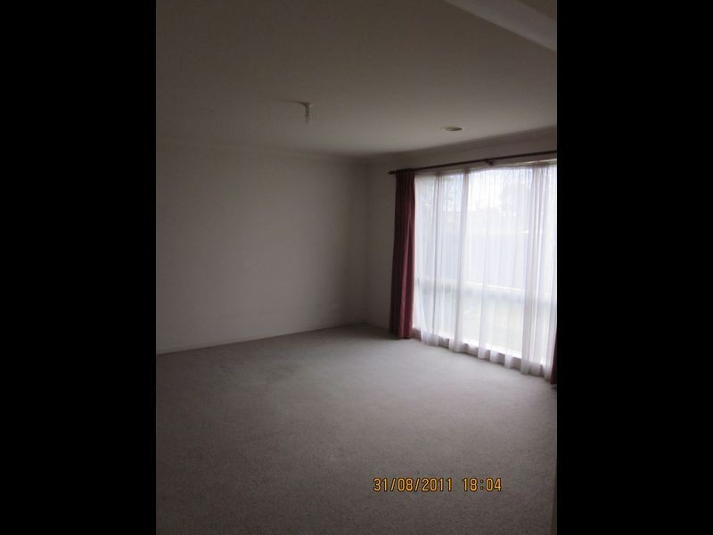 6 Yiota Court, Berwick VIC 3806