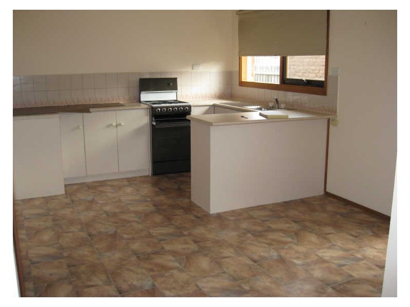 4/24 Brisbane Street, Berwick VIC 3806