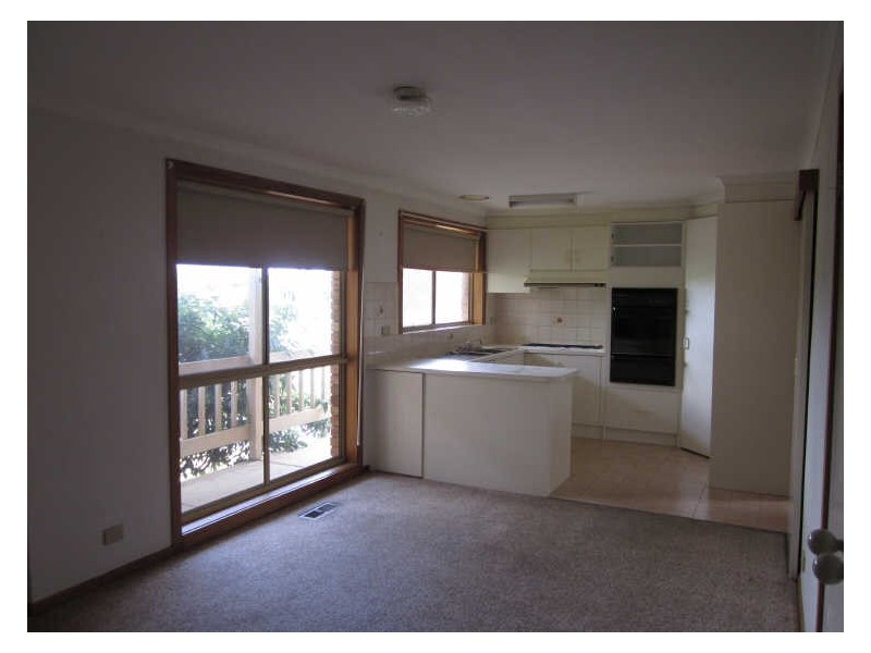 1/2 Manna Gum, Narre Warren VIC 3805