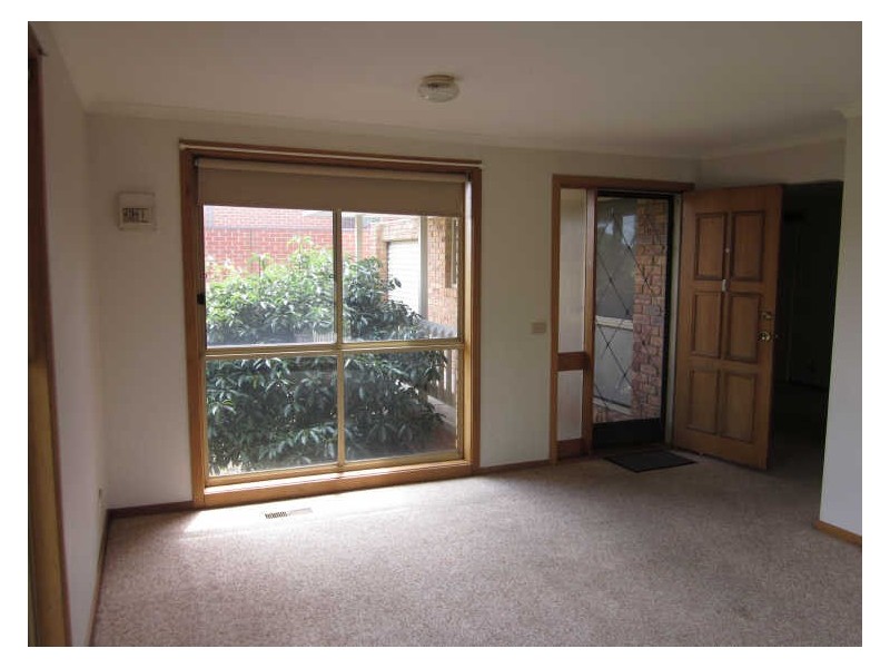 1/2 Manna Gum, Narre Warren VIC 3805