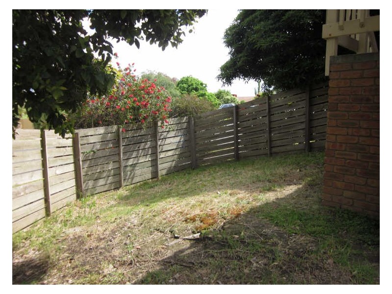 1/2 Manna Gum, Narre Warren VIC 3805