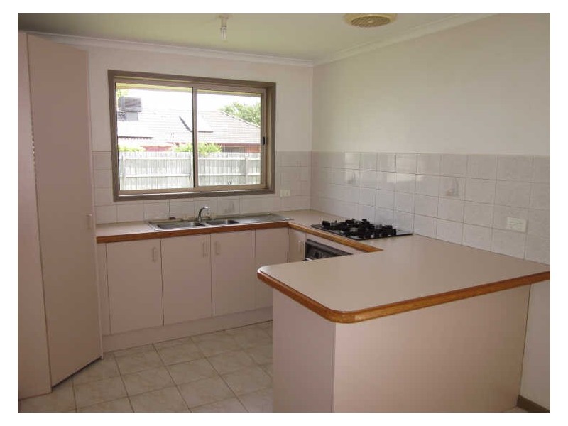 18 Leonie Court, Narre Warren VIC 3805