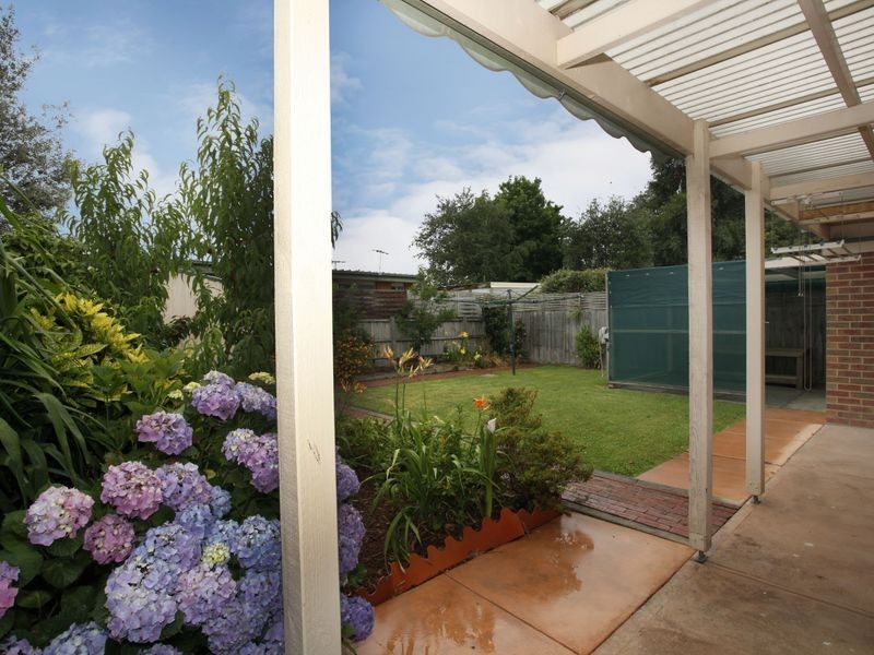 12 Railway Avenue, Beaconsfield VIC 3807