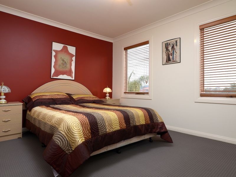 2 Classic Court, Berwick VIC 3806