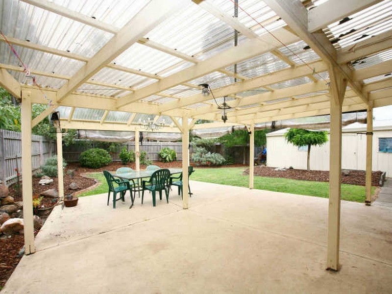 20 Bemersyde Drive, Berwick VIC 3806