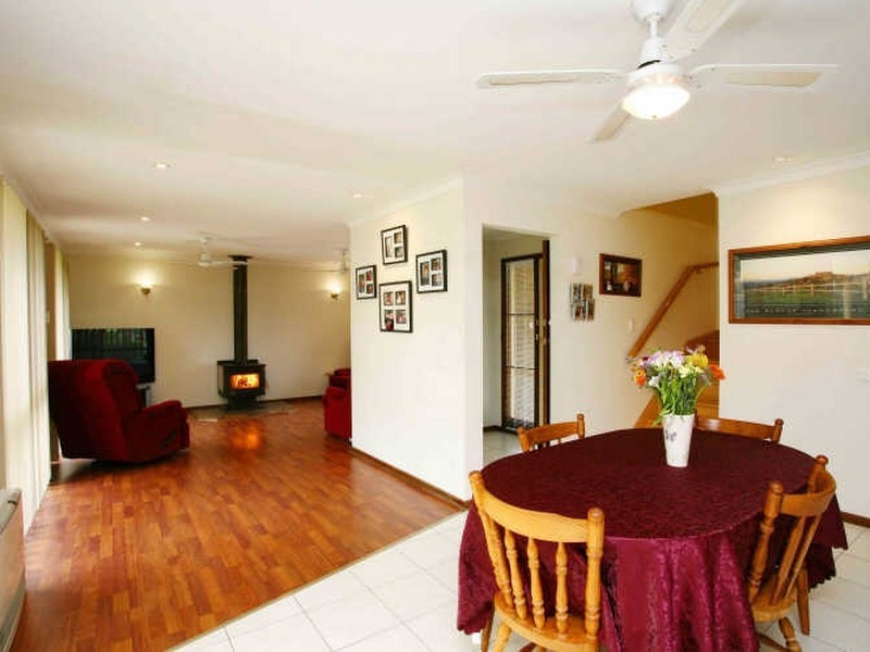 20 Bemersyde Drive, Berwick VIC 3806