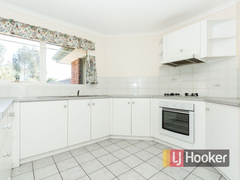 5 Yandilla Court, Berwick VIC 3806