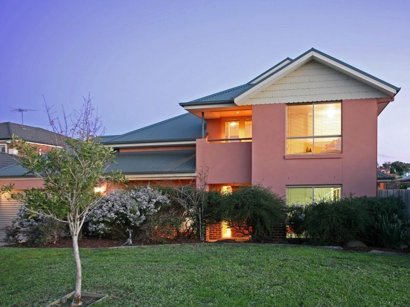 7 Pheasant Court, Berwick VIC 3806