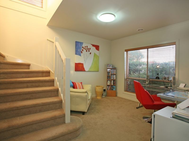 7 Pheasant Court, Berwick VIC 3806