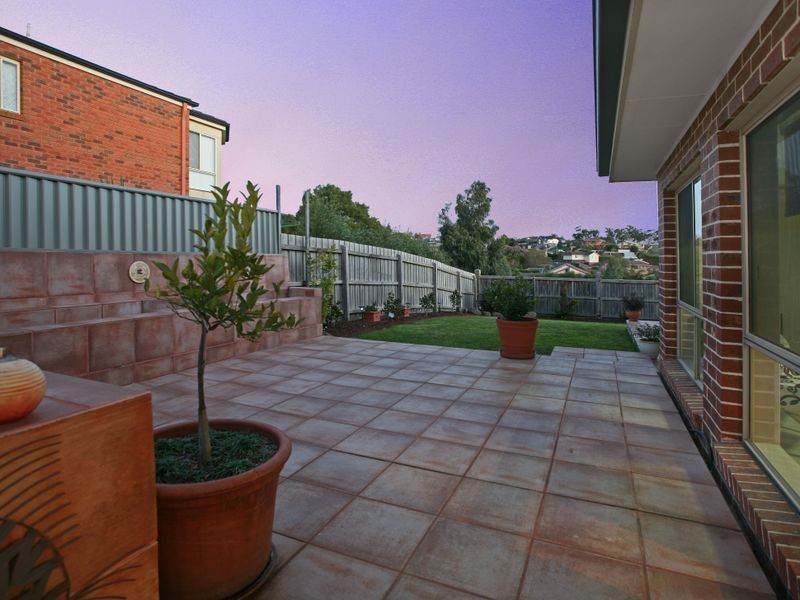 7 Pheasant Court, Berwick VIC 3806