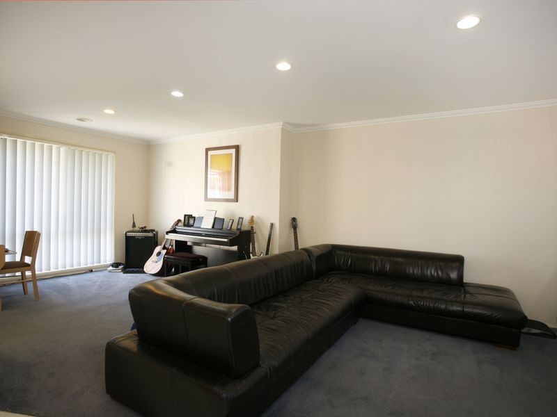 5 Retreat Circuit, Beaconsfield VIC 3807