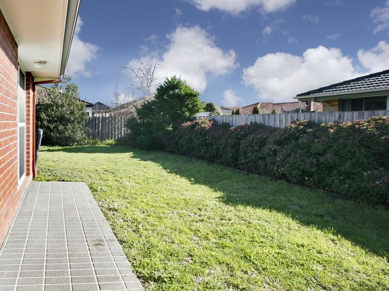 5 Retreat Circuit, Beaconsfield VIC 3807