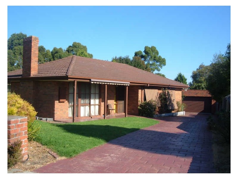 12 Bosco Close, Narre Warren VIC 3805