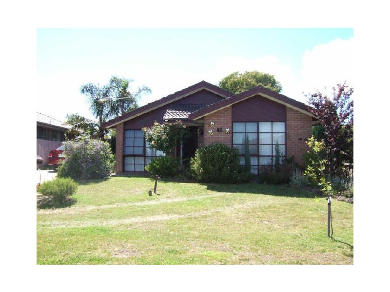 42 Coolong Avenue, Berwick VIC 3806