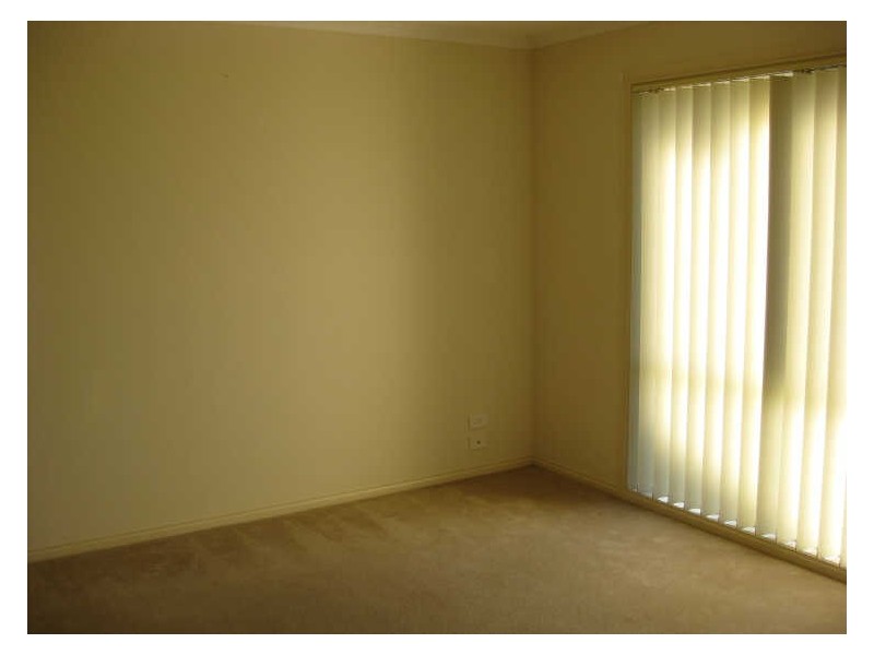 10/21 Merrijig Avenue, Cranbourne VIC 3977