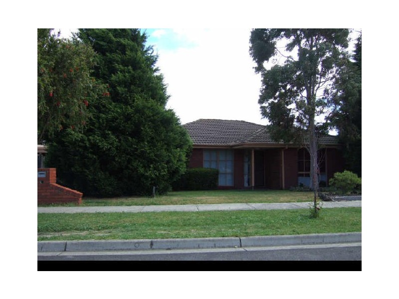 19 Shiraz Crescent, Narre Warren VIC 3805