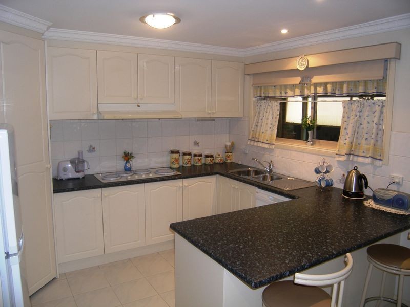 5 Kirrilee Court, Berwick VIC 3806