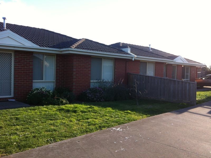 11/21 Merrijig Avenue, Cranbourne VIC 3977