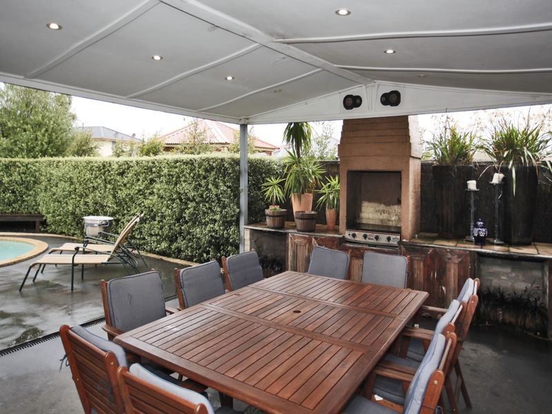 10 Lakeview Terrace, Beaconsfield VIC 3807