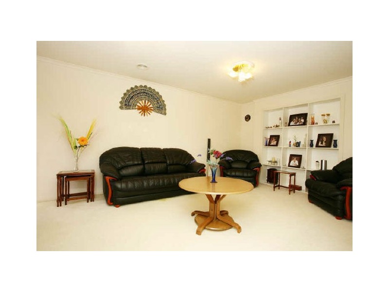 25 Prime Court, Berwick VIC 3806