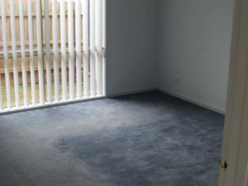 25 Nyarrin Place, Cranbourne VIC 3977