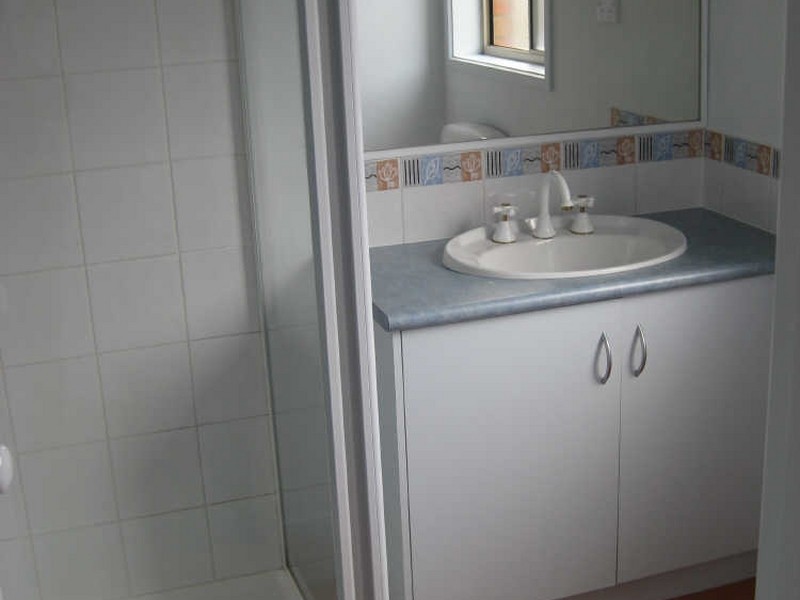 25 Nyarrin Place, Cranbourne VIC 3977