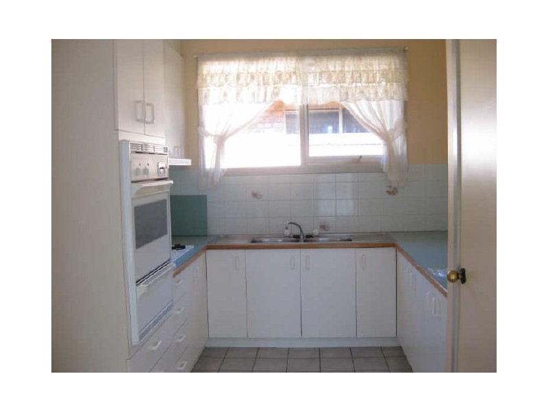 64 Lodge Crescent, Berwick VIC 3806