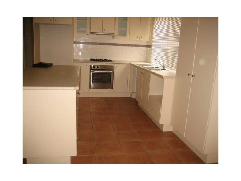 10 Cilento Crescent, Lynbrook VIC 3975