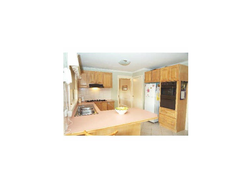 6 Onyx Court, Narre Warren VIC 3805