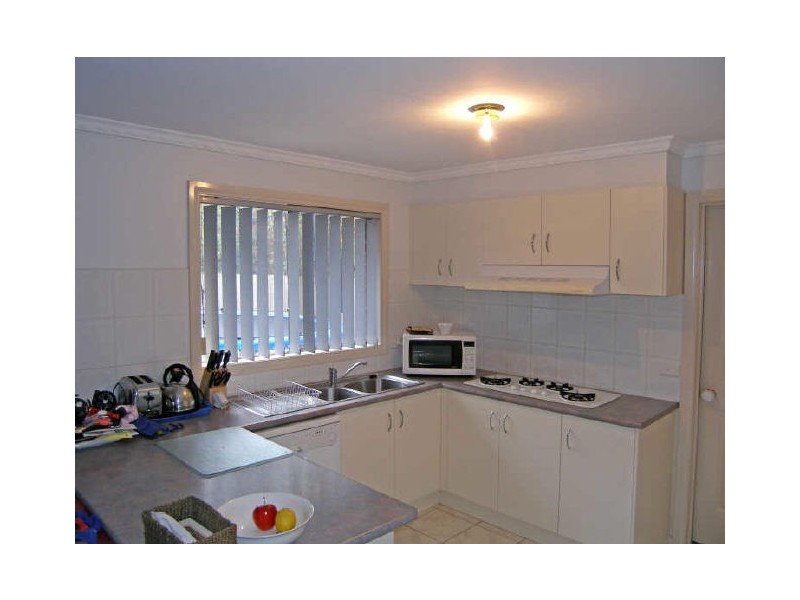 2 Bellevue Drive, Berwick VIC 3806