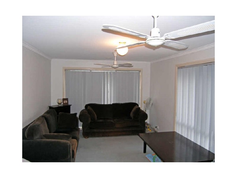 2 Bellevue Drive, Berwick VIC 3806