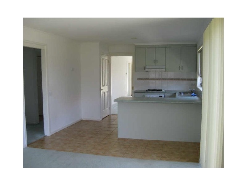 53 Bernborough Avenue, Cranbourne VIC 3977