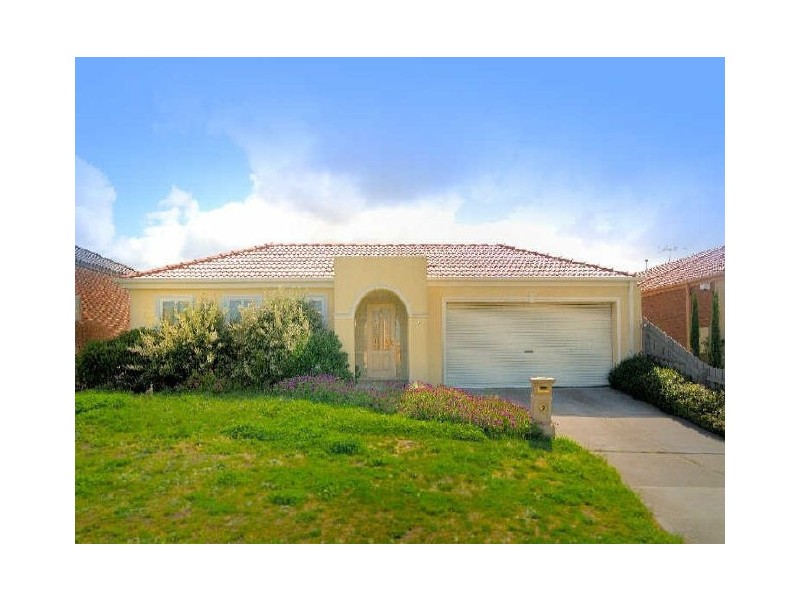 8 Sundial Court, Berwick VIC 3806