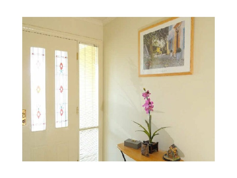 8 Sundial Court, Berwick VIC 3806