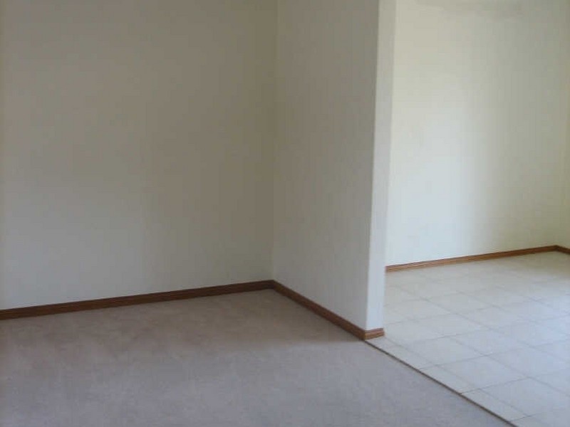 2/125 Mansfield Street, Berwick VIC 3806