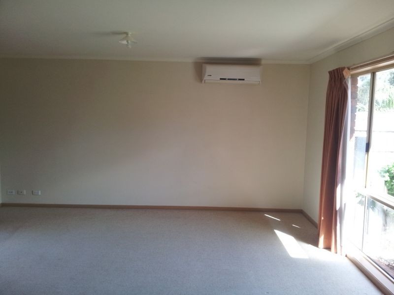 38 Ireland Avenue, Narre Warren VIC 3805